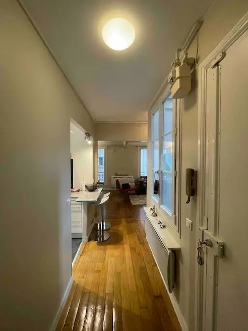 Spacious And Convenient 2 Bedroom Flat In Paris Centre צרפת
