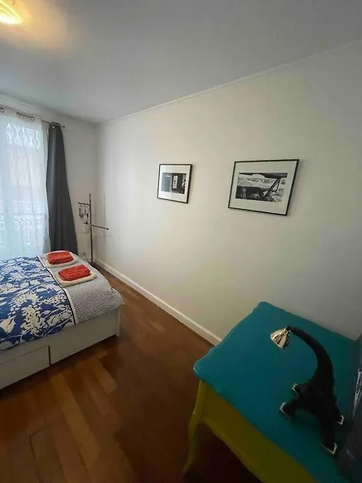 Spacious And Convenient 2 Bedroom Flat In Paris Centre Διαμέρισμα