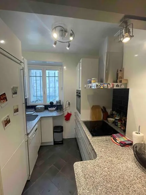 Spacious And Convenient 2 Bedroom Flat In Paris Centre דירה